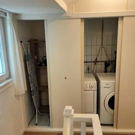 Family House Scheveningen Beach Apartment
