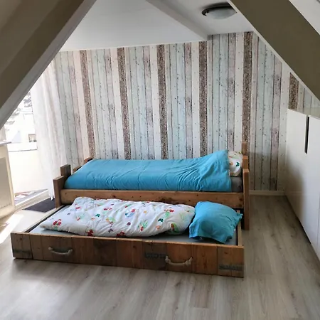 Family House Scheveningen デン・ハーグ